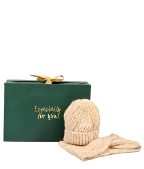tlgb-giftboxcozygirls-kids-beanieandcol-camel-1